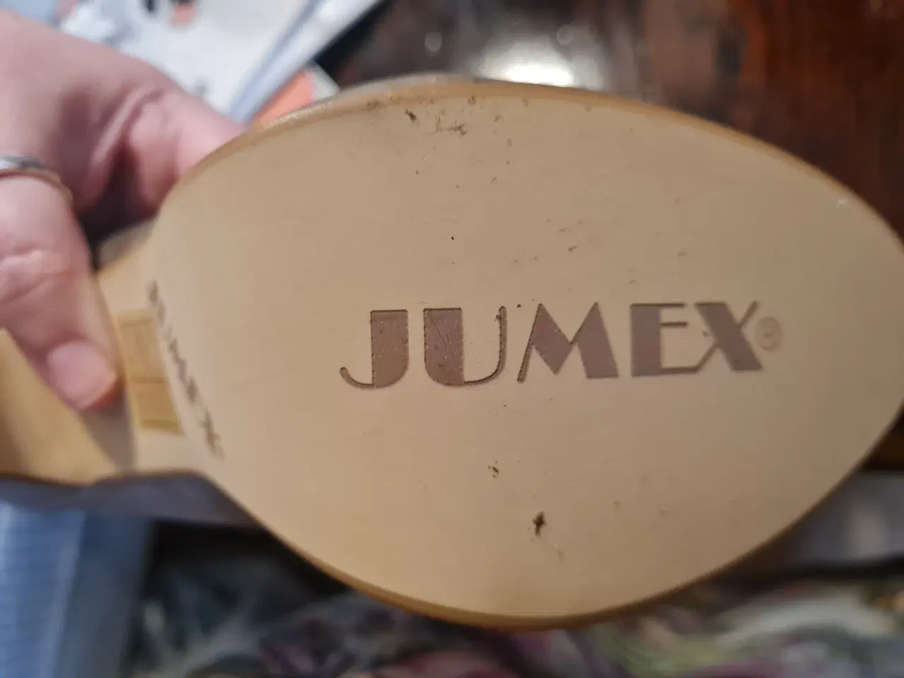 Billede 7 - Guld stiletter str 38 Jumex 