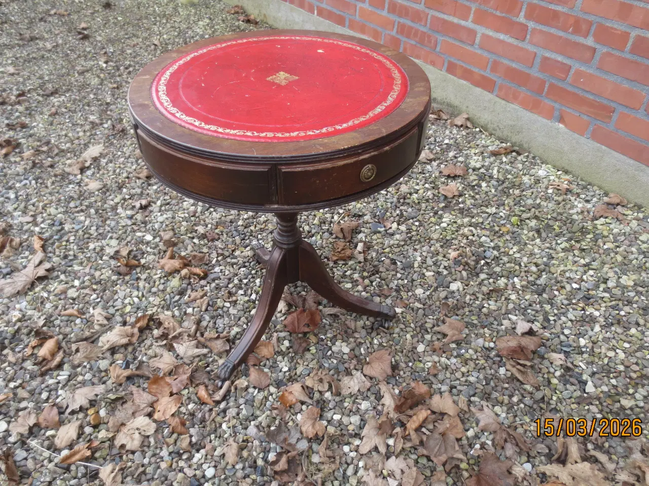 Billede 1 - 1 stk Rund Sidebord med 3 skuffer