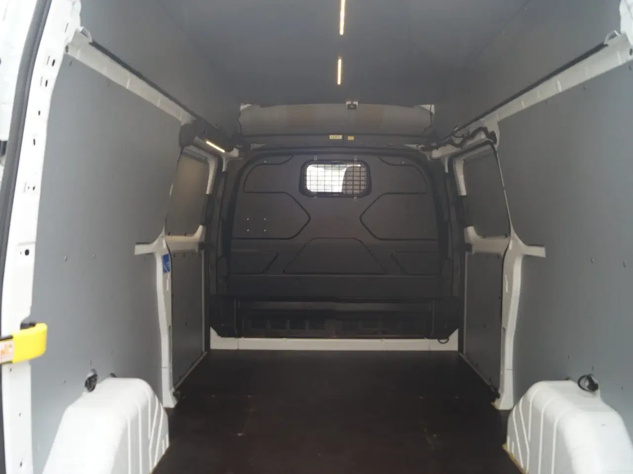 Billede 12 - Ford Transit Custom 340 L2 2,0 TDCi 130 Trend