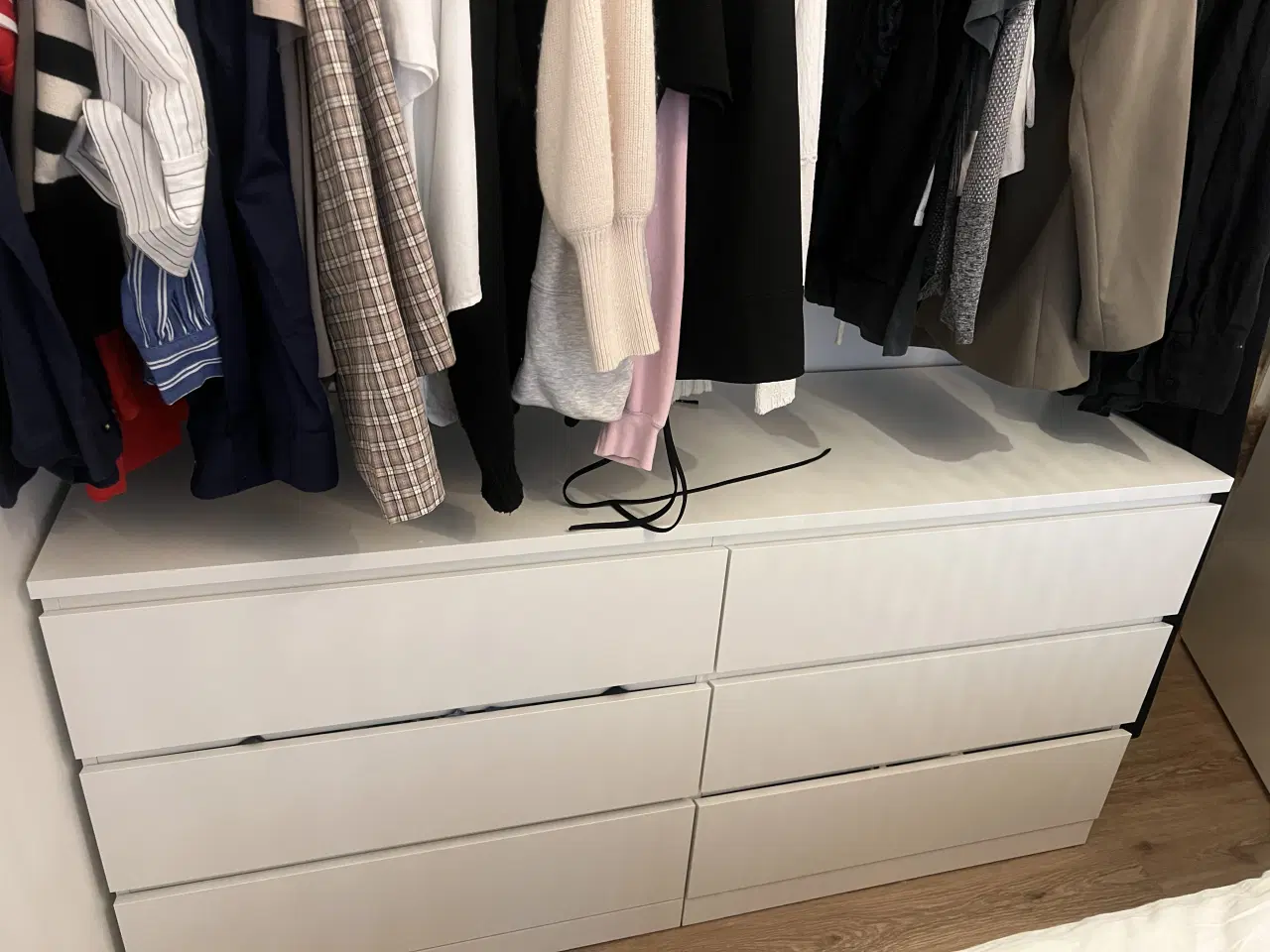 Billede 2 - Ikea malm kommodd