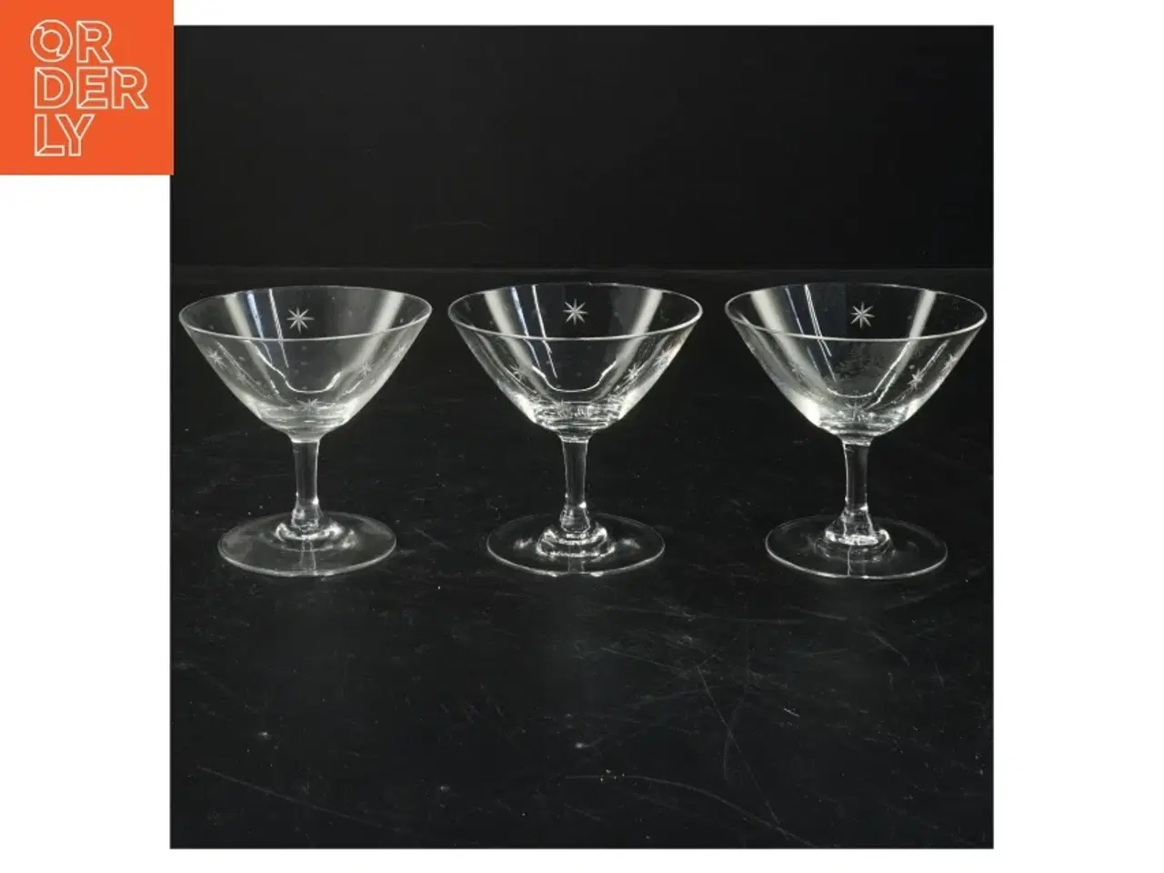 Billede 1 - Sæt med 3 cocktailglas (str. 8x8 cm)