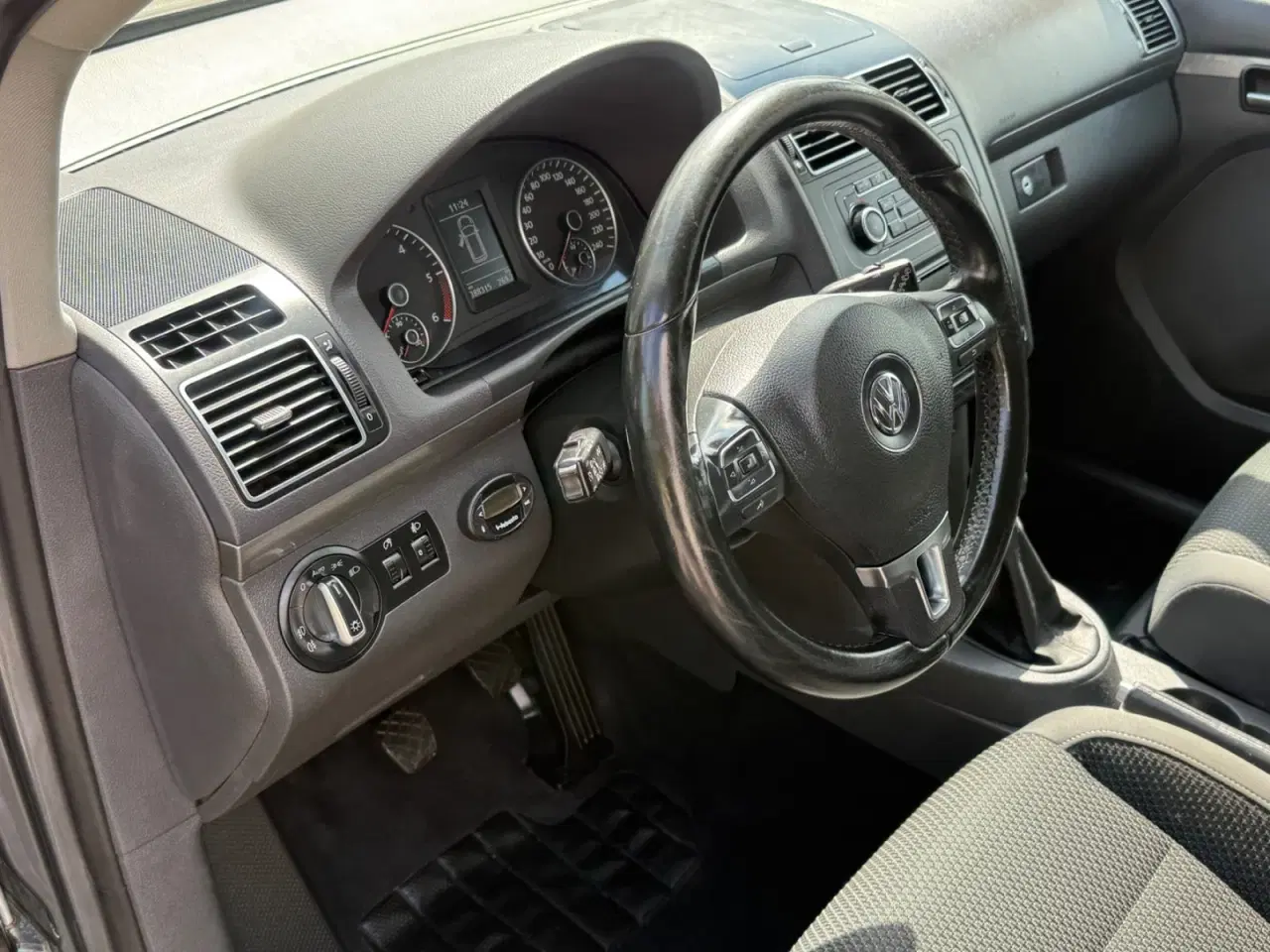 Billede 10 - VW Touran 2,0 TDi 140 Comfortline BMT 7prs