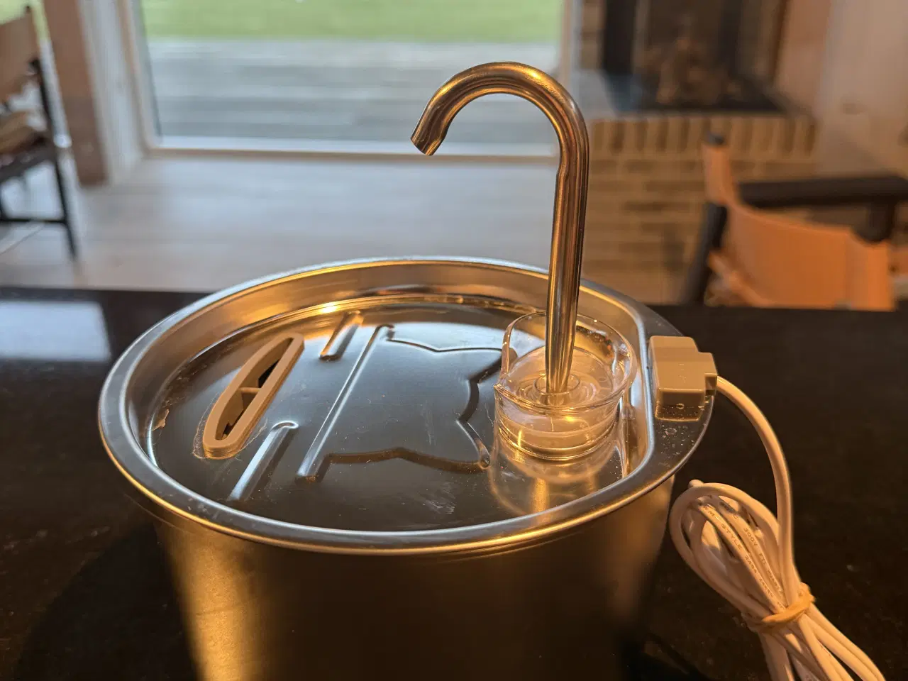 Billede 1 - Vandfontæne til kat inkl. filtre