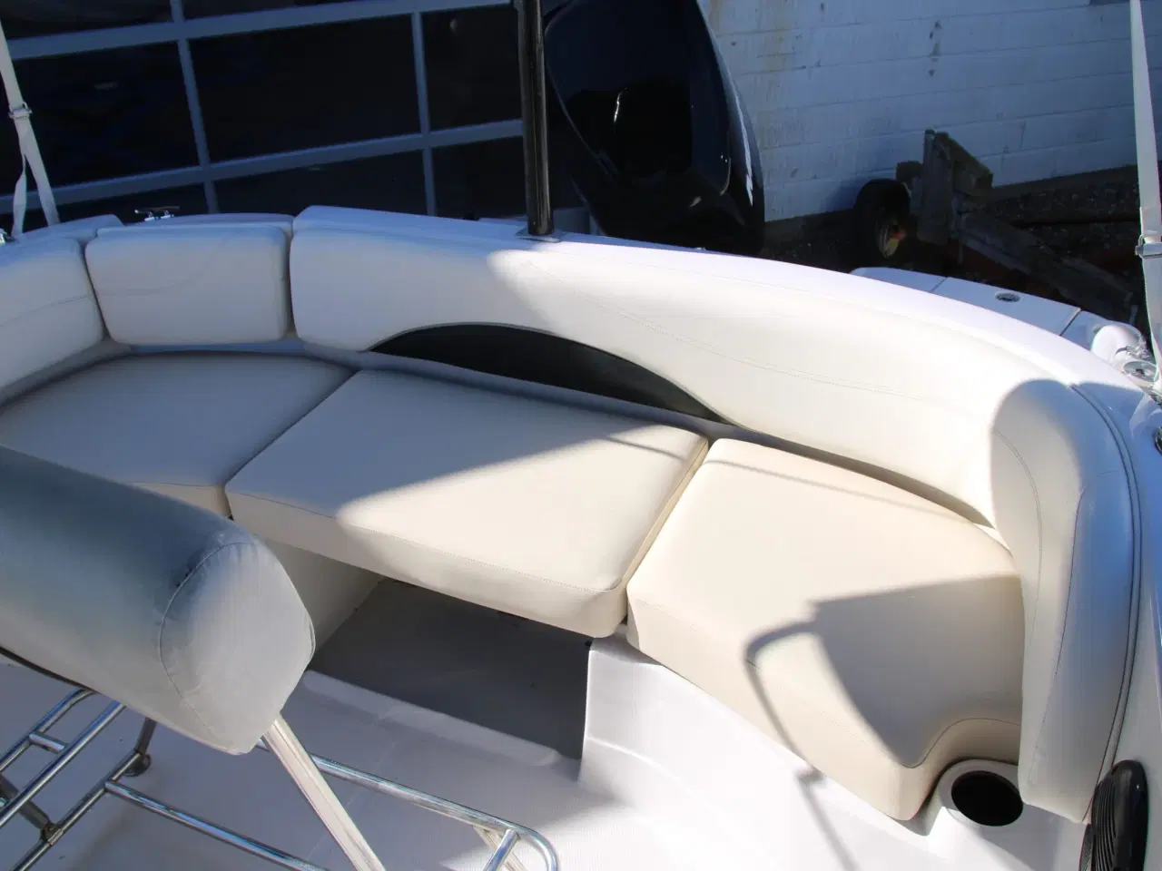 Billede 17 - Tahoe 215 CC Deckboat WA