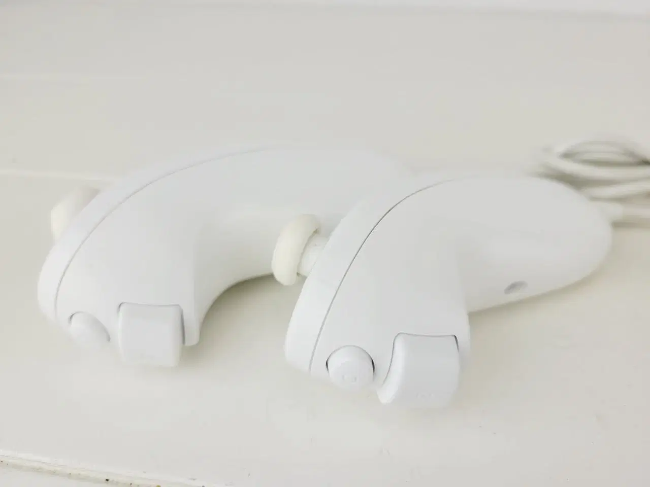 Billede 3 - ⭐️ 2 stk Wii Nunchuk Controller