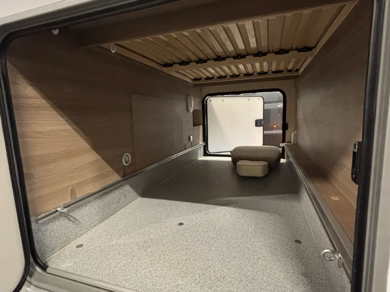 Billede 5 - Autocamper til salg - LMC Element T748