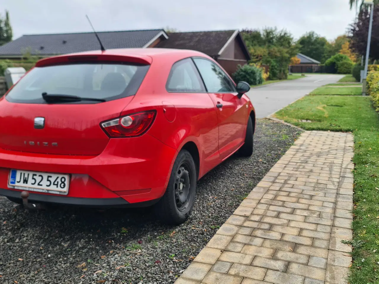 Billede 3 - Seat Ibiza 1,2 benzin model 2013 