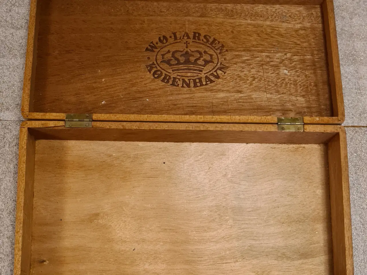 Billede 3 - Retro kasse i træ