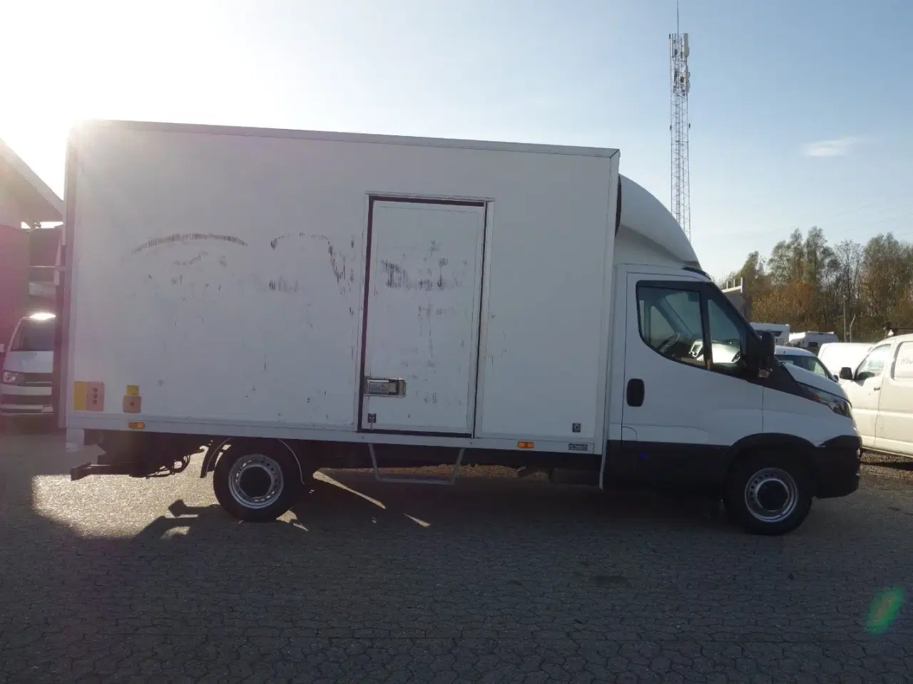 Billede 15 - Iveco Daily 2,3 35S16 Alukasse m/lift AG8