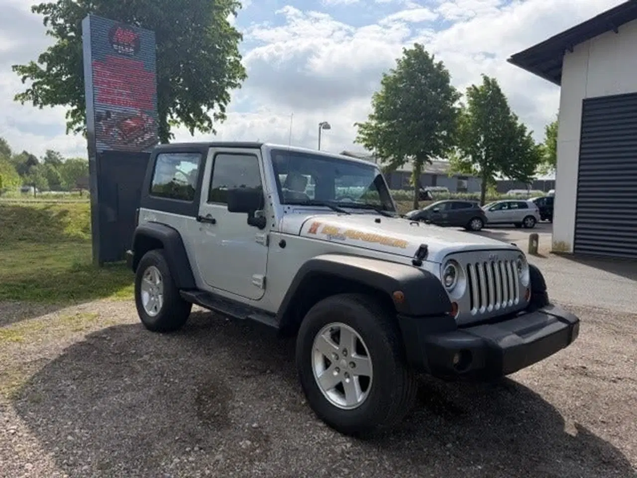Billede 1 - Jeep Wrangler 3,8 Sahara aut.