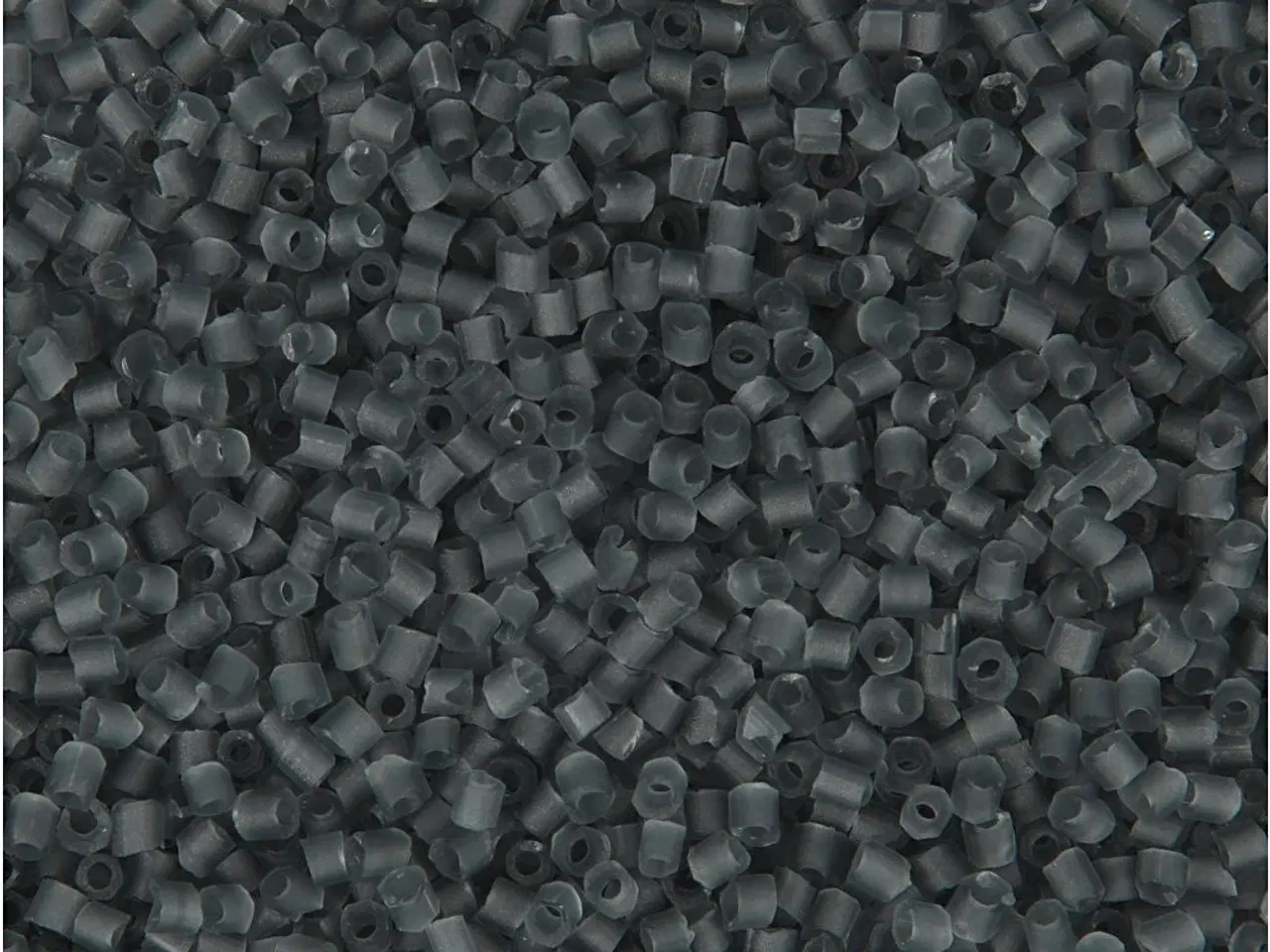 Billede 1 - Rocaiperler 2-cut, diam. 1,7 mm, str. 15/0, hulstr. 0,5 mm, transparent grå, 25g/ 1 pk.