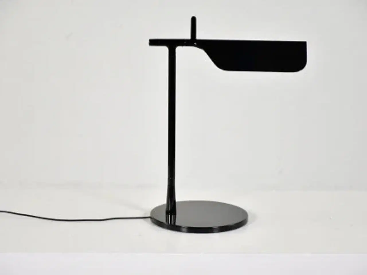 Billede 9 - Flos tab table lampe i sort