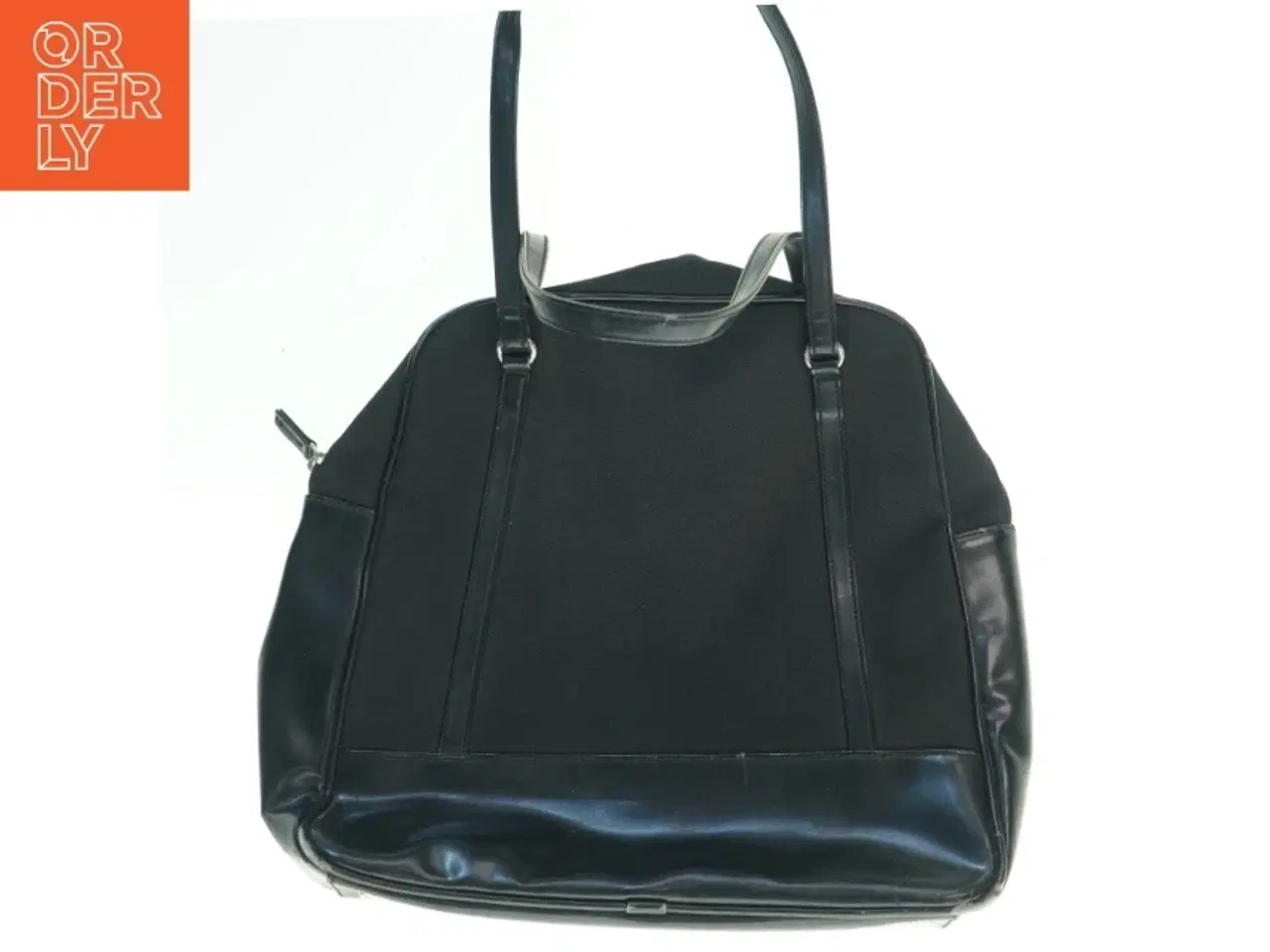 Billede 1 - Sort taske (str. 35x39 cm)