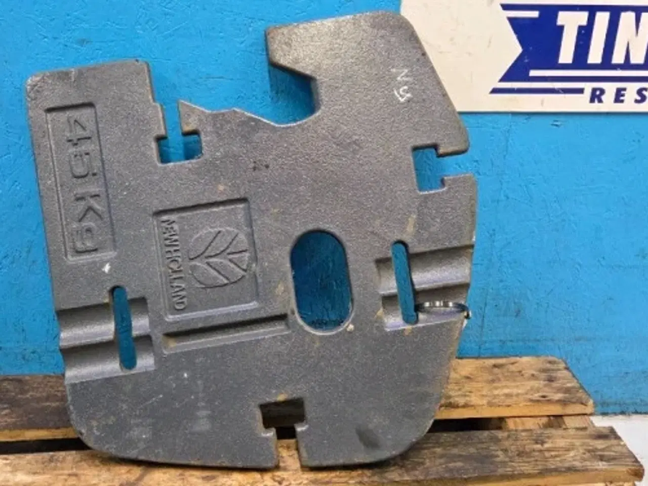 Billede 6 - New Holland Traktor Frontvægt 45 Kg