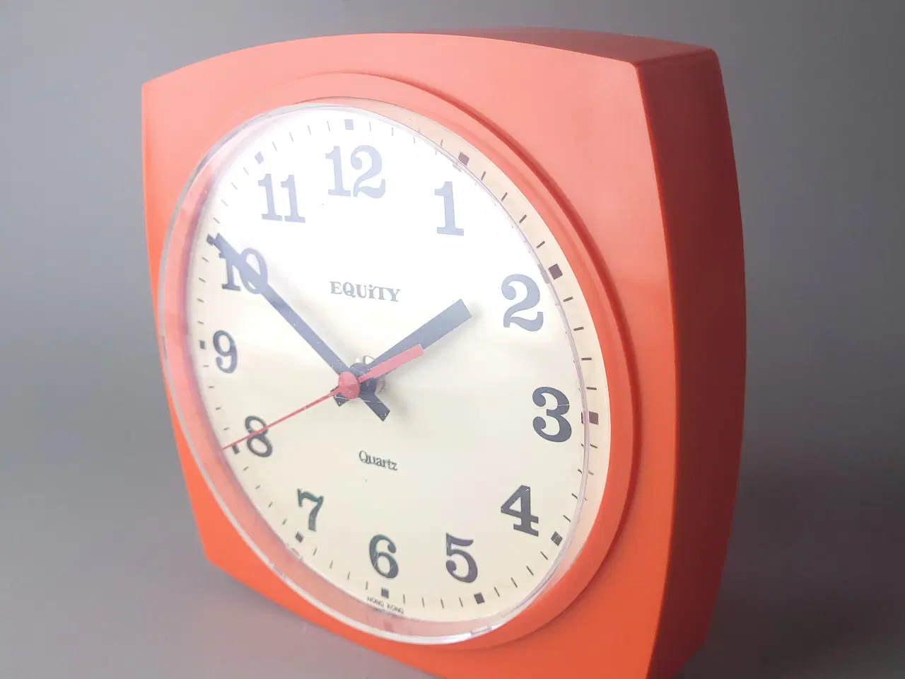 Billede 4 - ⭐️· Retro Orange Vægur / Bordur - Equity Quartz