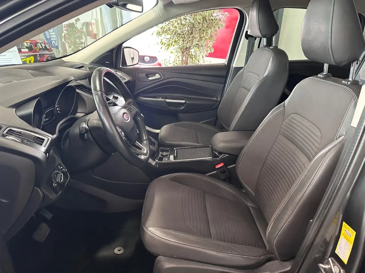 Billede 4 - Ford Kuga 2,0 TDCi 120 Titanium aut. Van