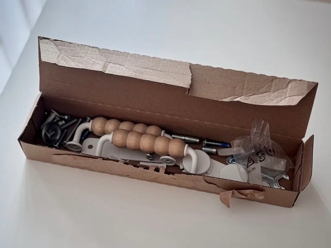 Billede 5 - Tøjskab til børneværelset