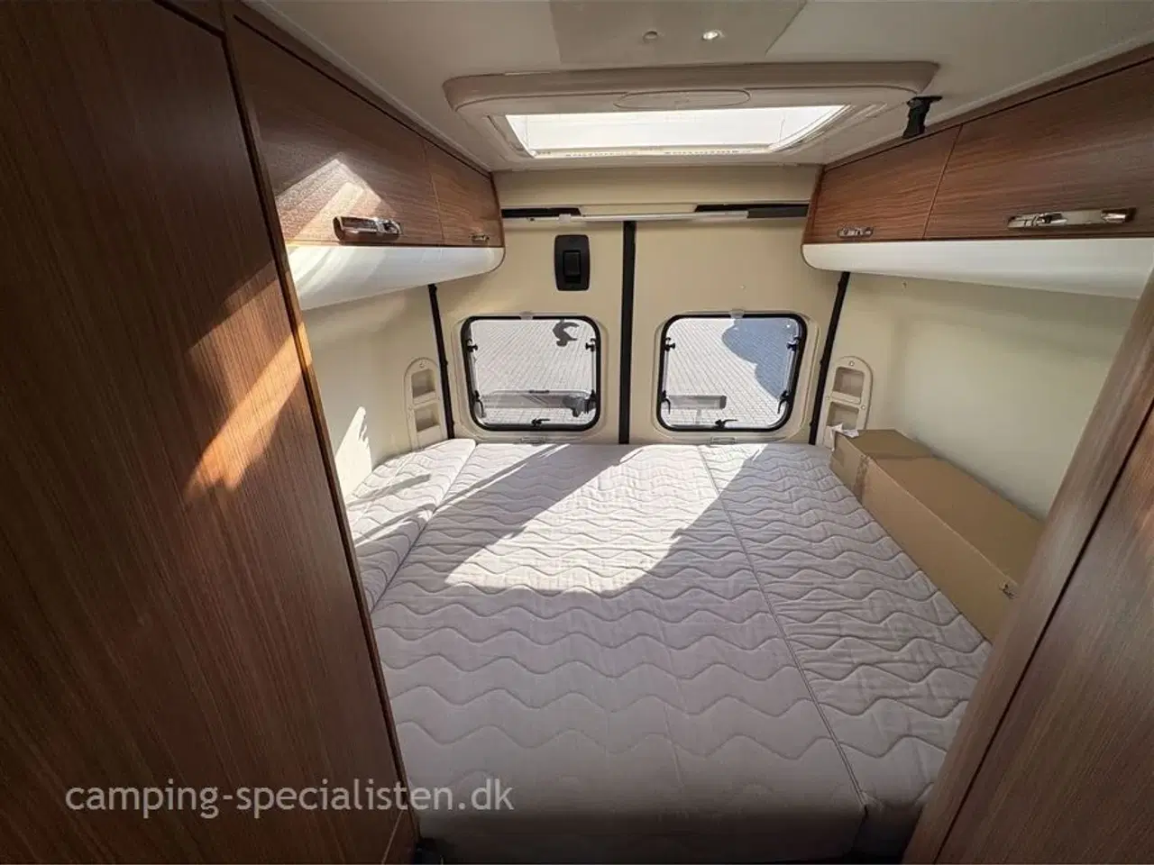 Billede 5 - 2014 - Adria Twin 600 SP   Adria Twin 600 SP 2014 - Se den nu hos Camping-Specialisten.dk
