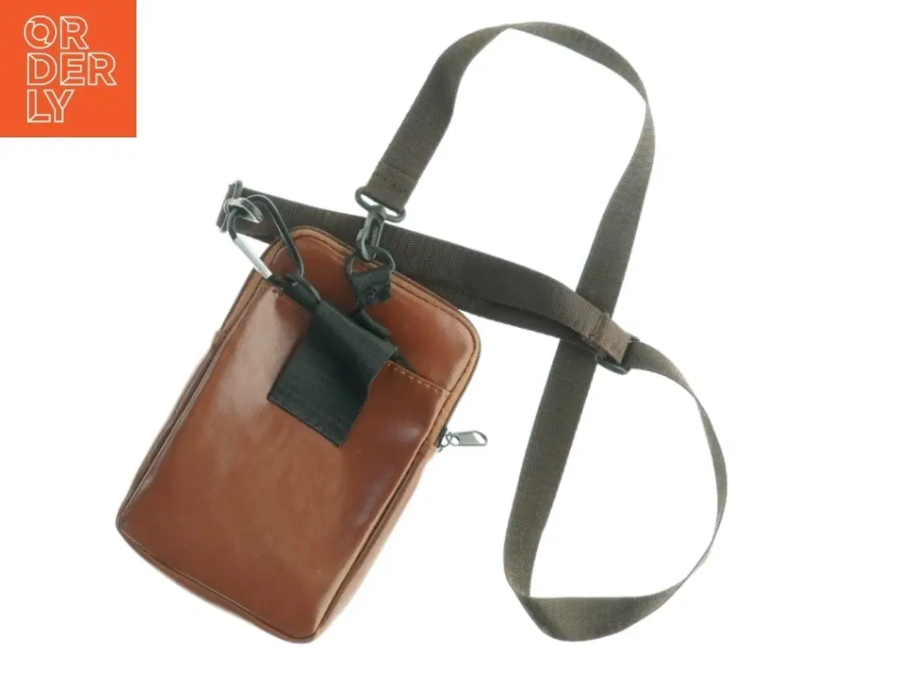 Billede 4 - Brun skuldertaske (str. 20 x 14 cm)