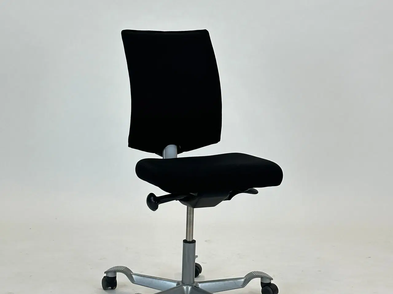 Billede 1 - HÅG H05 5400 Kontorstol – Sort med Grå Stel