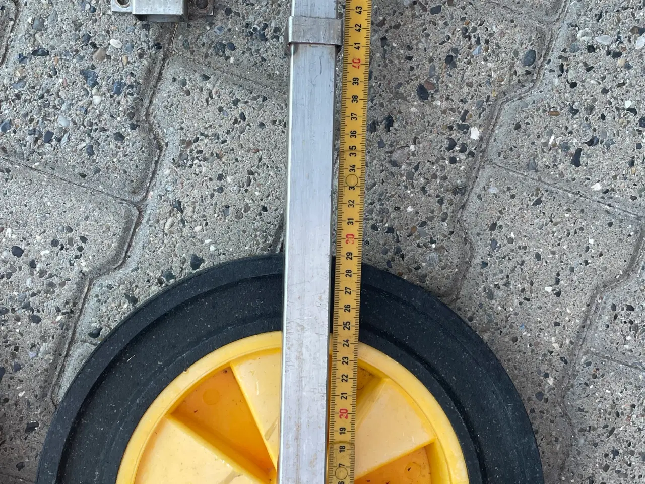 Billede 4 - Transport hjul til gummi båd