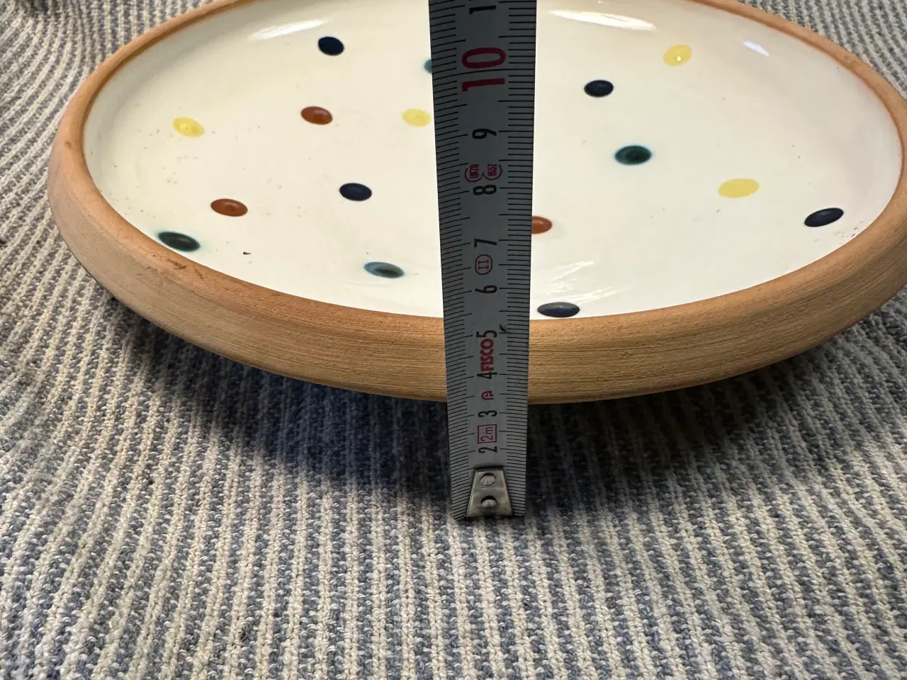 Billede 4 - Keramik fad/ skål med prikler