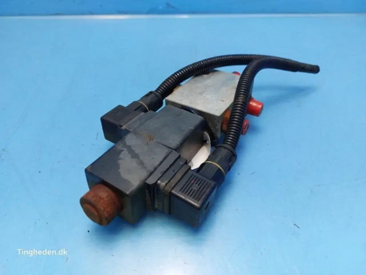 Billede 6 - Massey Ferguson 32 Ventil 45110055