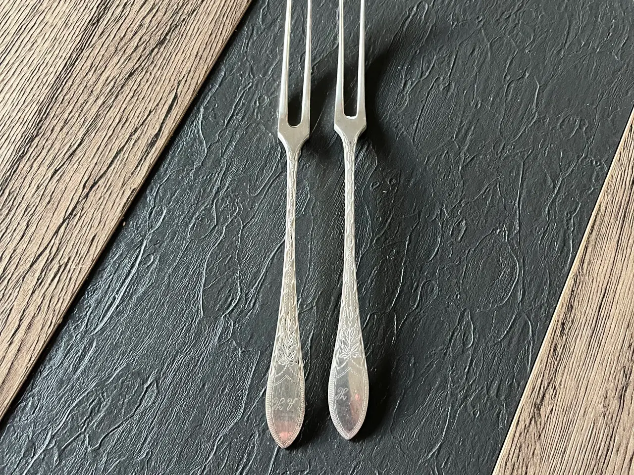 Billede 1 - 2 Pålægsgafler M&TB