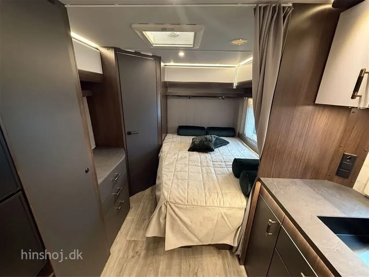 Billede 16 - 2026 - Polar Chimera 590 FWL   Polar Chimera den Eksklusive vintervogn fra Hinshøj Caravan