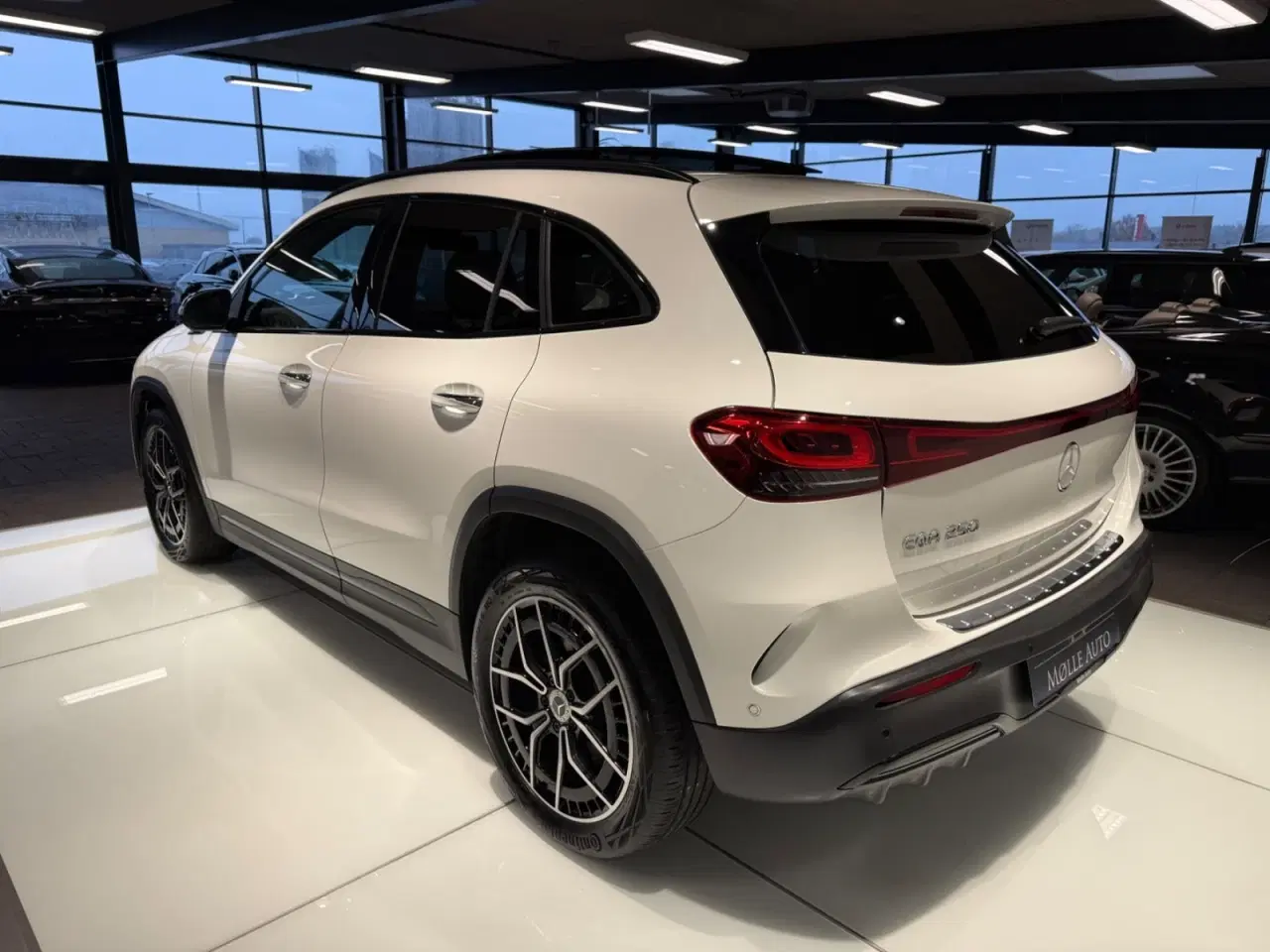 Billede 4 - Mercedes EQA250 AMG Line