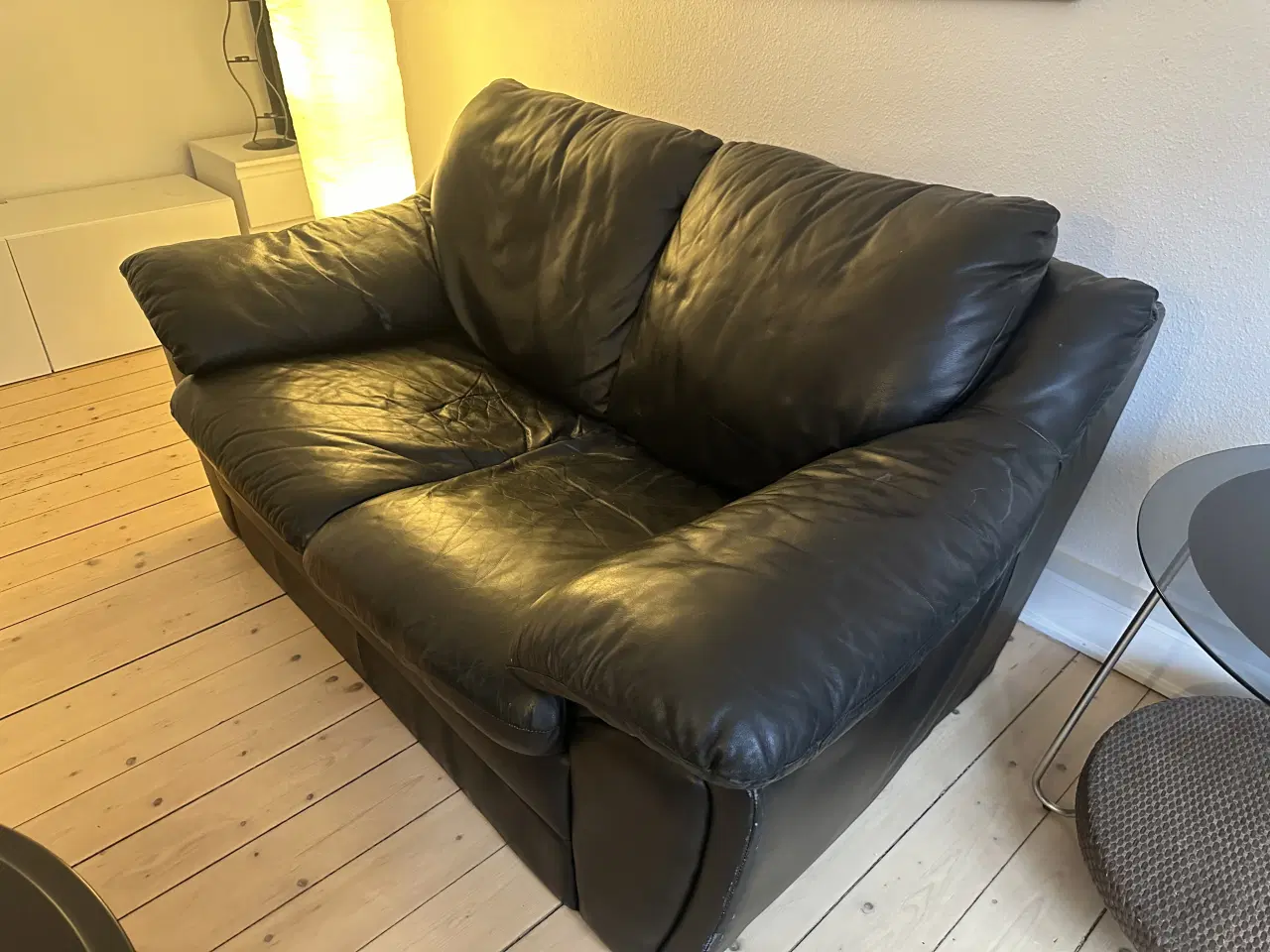 Billede 1 - komfortabel sofa i sort leader