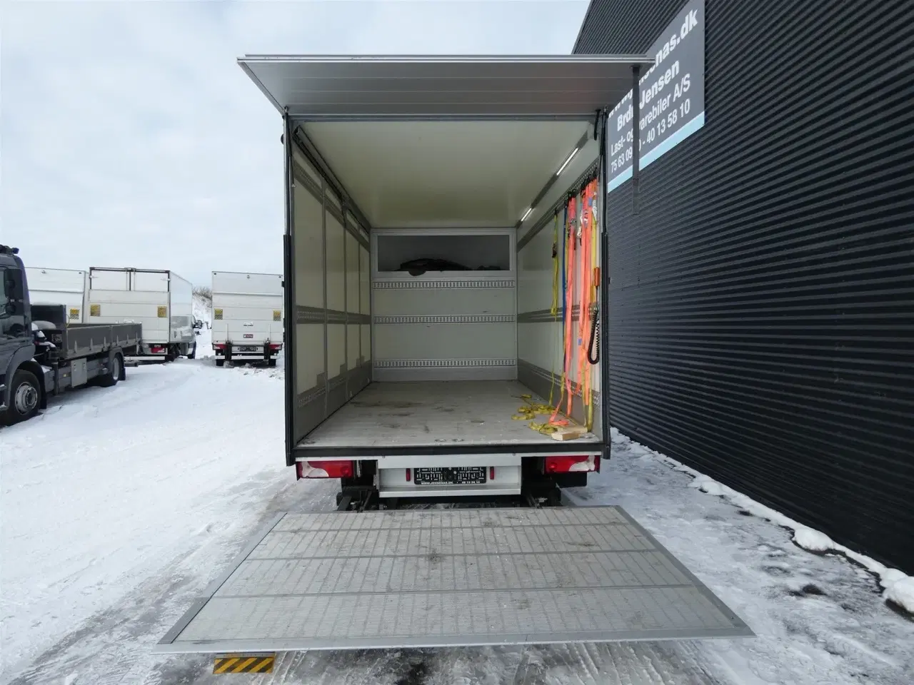 Billede 9 - Mercedes-Benz Sprinter 317 ÅBENBAR SIDE 2,0 CDI A3 RWD 9G-Tronic 170HK Ladv./Chas. Aut.