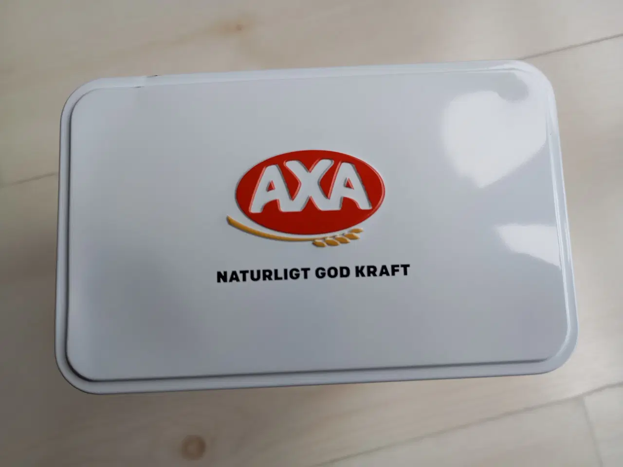 Billede 5 - Dåse med låg. AXA Superhavre