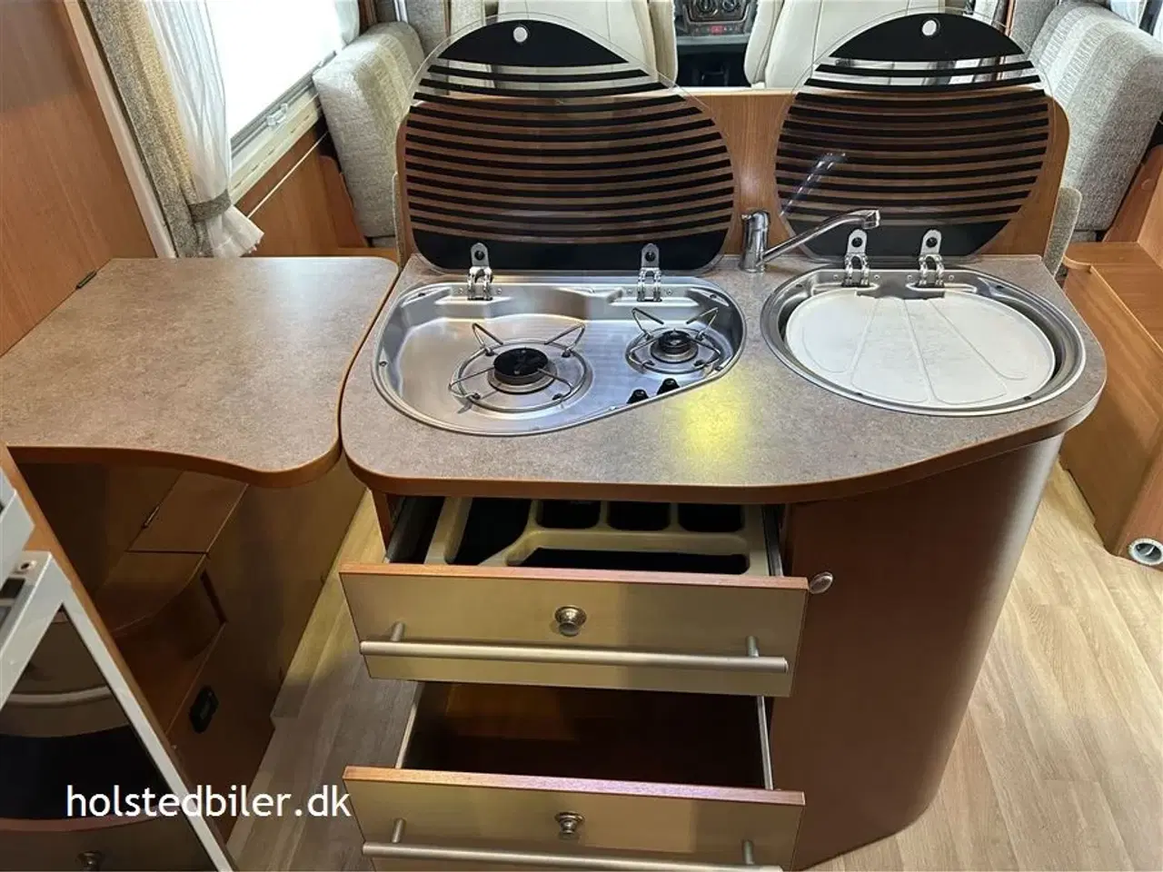 Billede 12 - 2012 - Chausson Sweet Garage   Specialindretning - skal ses.