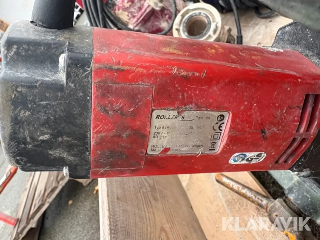 Billede 9 - Rørskærer, dykpumpe og lamper