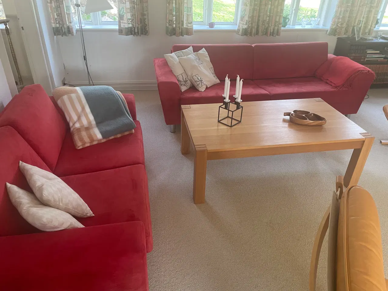 Billede 3 - Sofaer røde 2 stk. i stof som nye