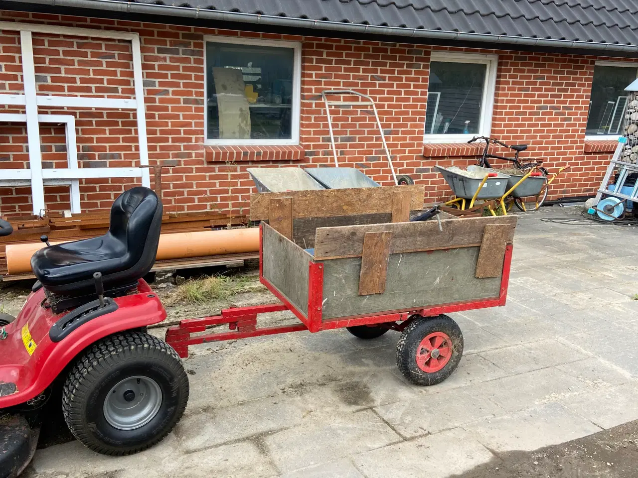 Billede 2 - Craftsman LTS2000 havetraktor med vogn og rive