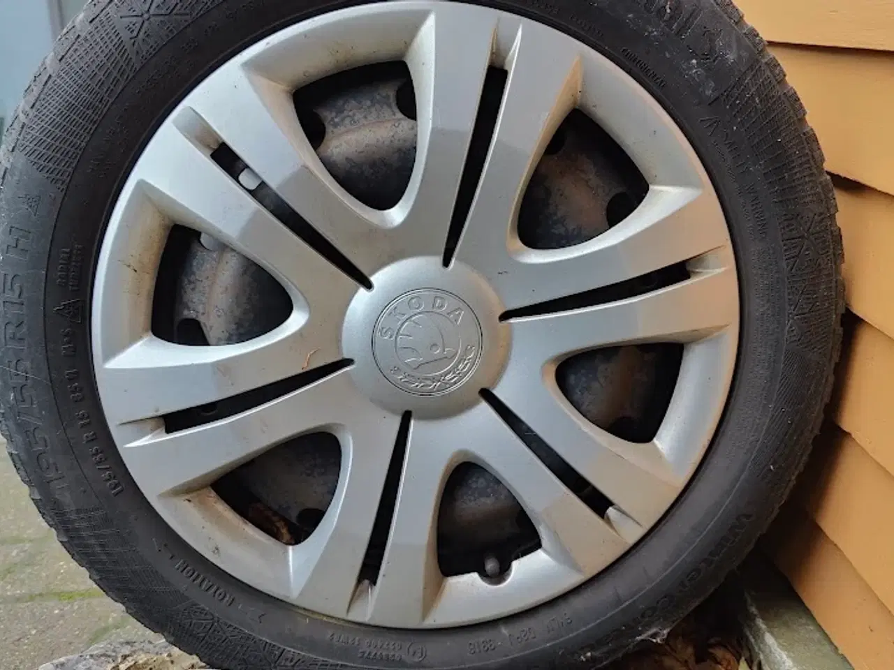 Billede 1 - Vinterdæk på stålfælge, 195/55