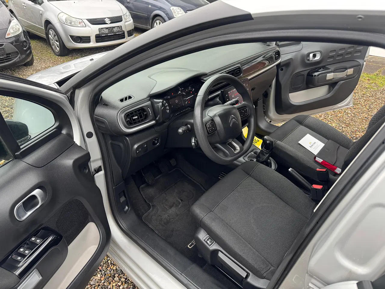 Billede 10 - Citroen C3 1.2 Nysyn lav km