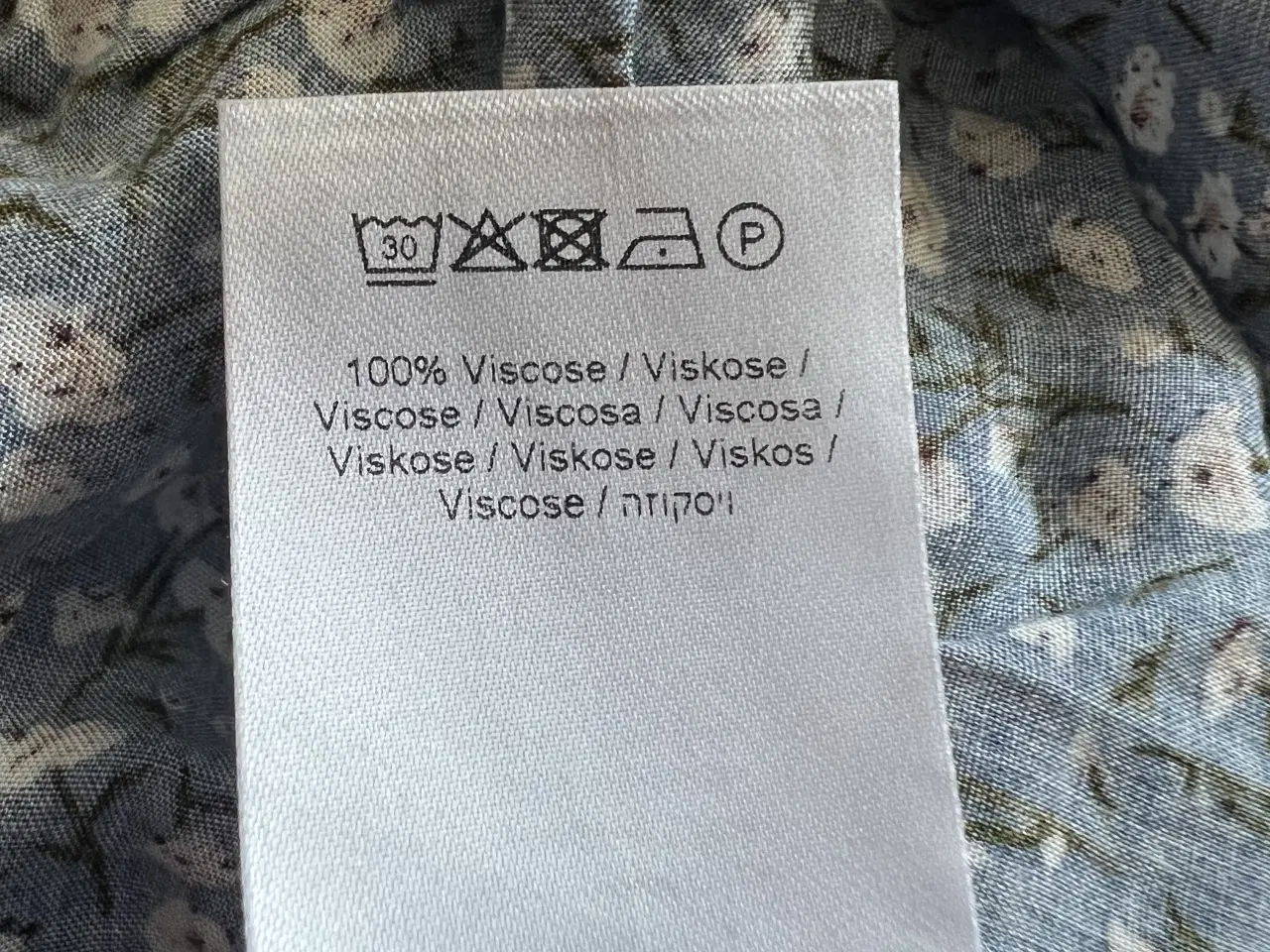 Billede 4 - Kjole med blomstermønster 