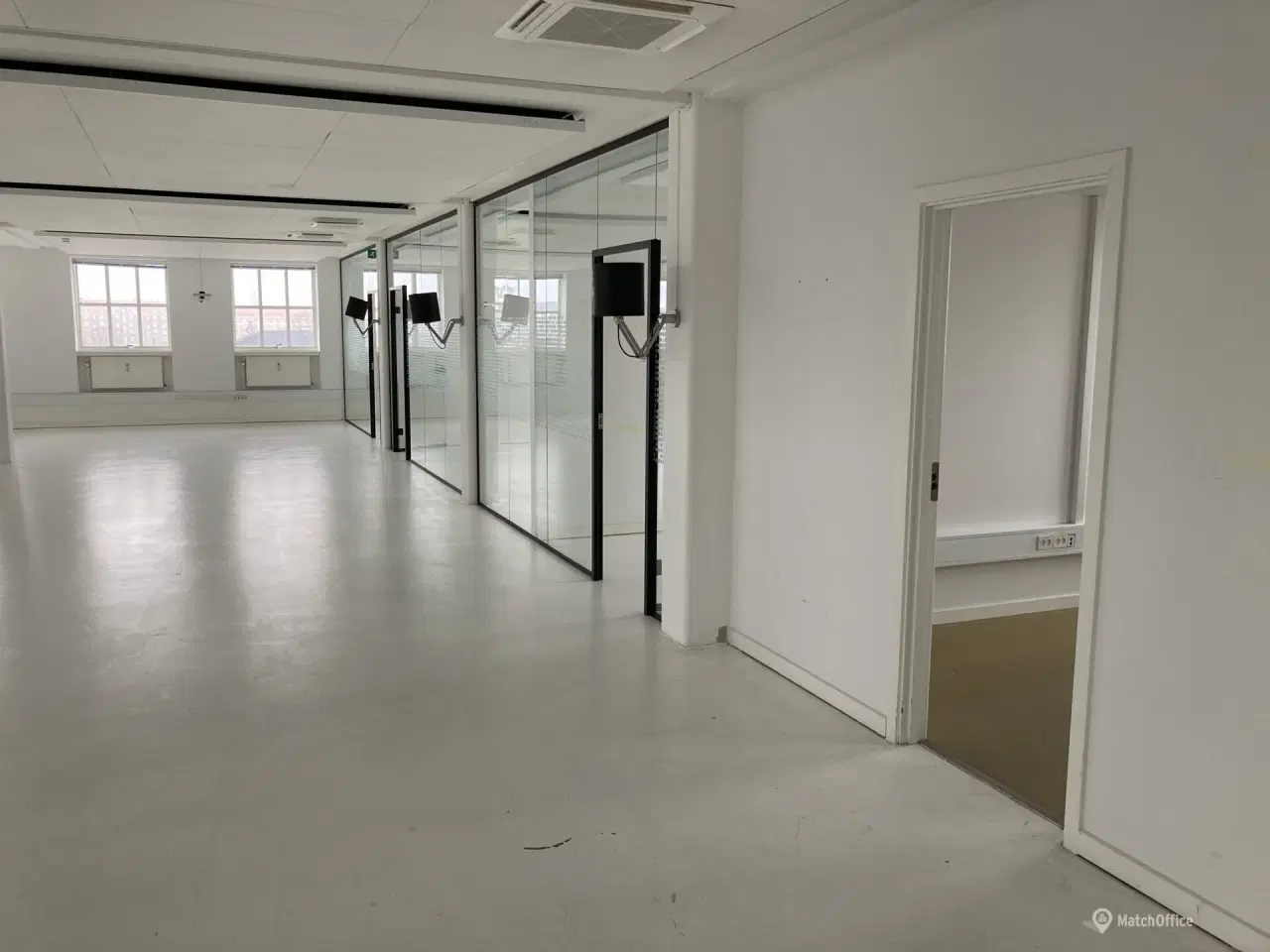 Billede 9 - Otto Busses Vej 7 – 4. sal – hele etagen til kontor / liberalt erhverv