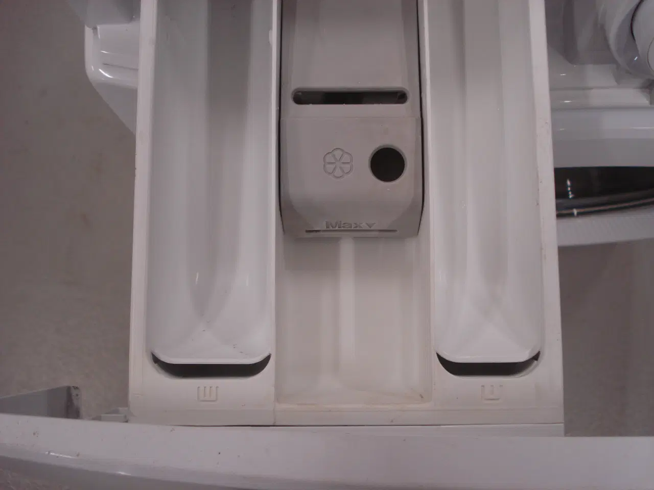 Billede 3 - 7 kg. AEG vaskemaskine model L6FBN742I