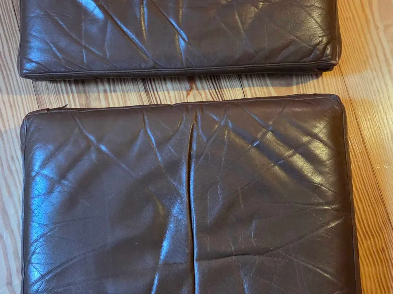 Billede 1 - Hans J Wegners hynde sæt brun læder