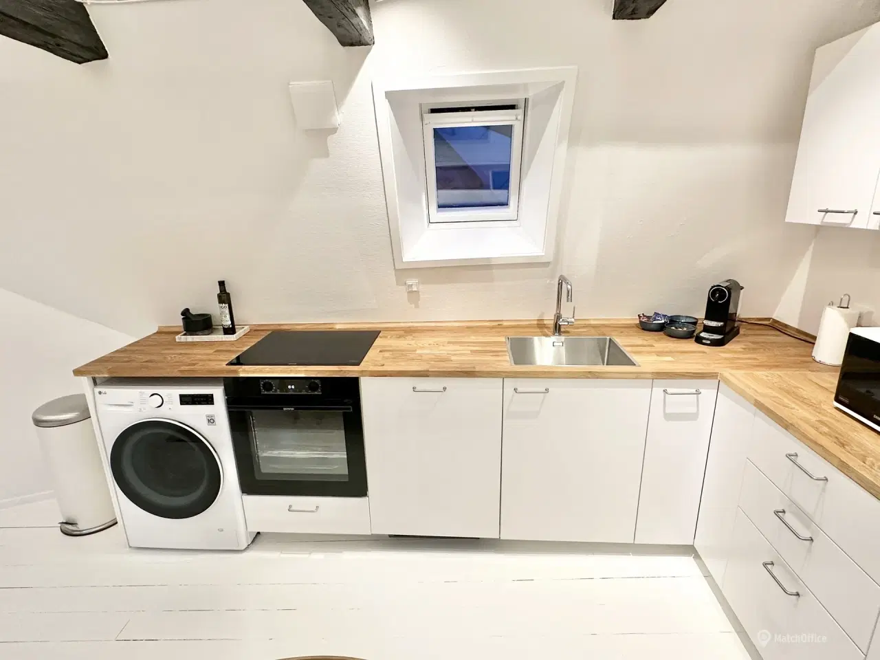 Billede 12 - Komplet nyrenoveret 100 m2 øverst oppe udsigt til Runde Tårn