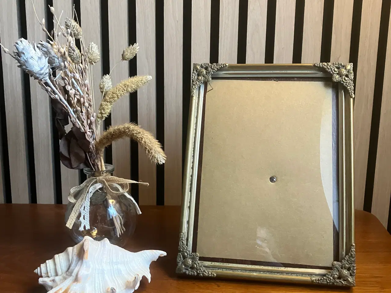 Billede 1 - Gammel metal ramme med buet glas og patina