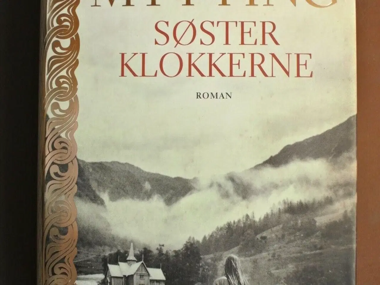 Billede 1 - søsterklokkerne, af lars mytting, genre: roman