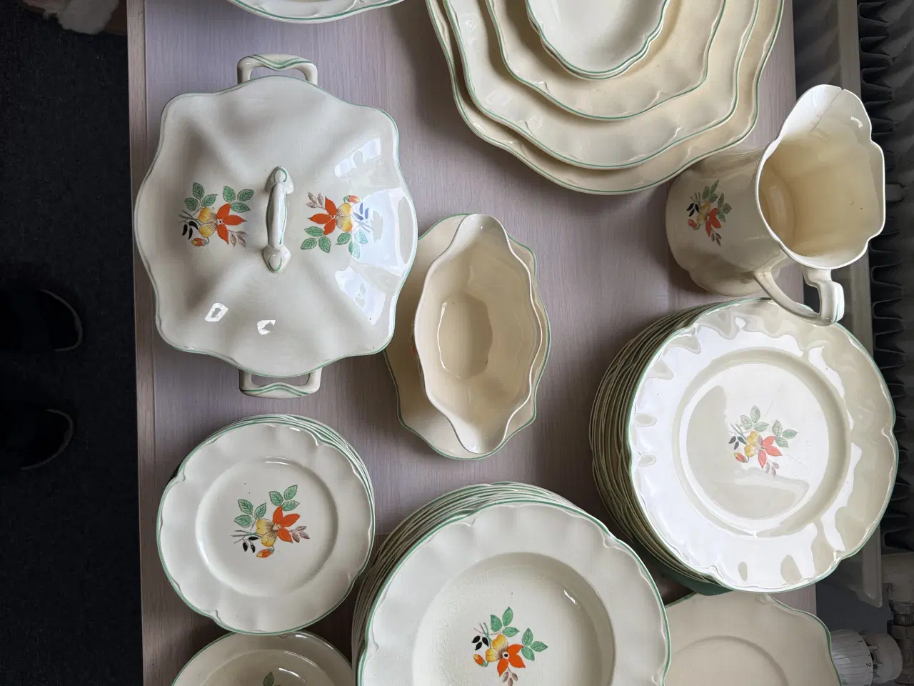 Billede 1 - Spisestel fajance, Victorian, Johnson Bros.