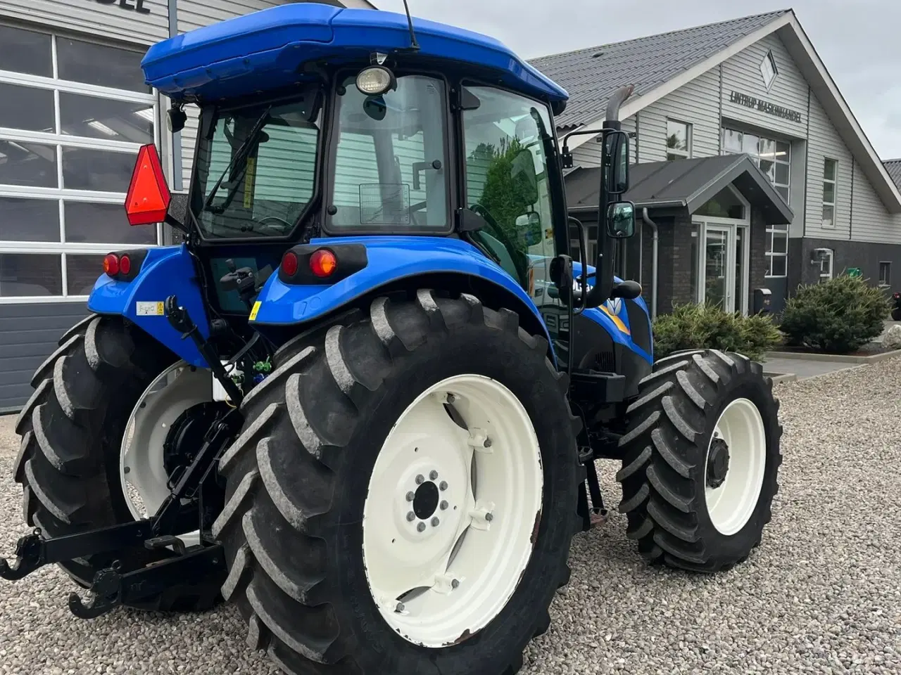 Billede 14 - New Holland TD5.115 Med brede dæk