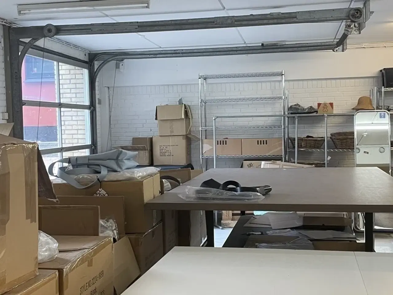 Billede 9 - Fremleje af lager med portadgang og fællesfaciliteter