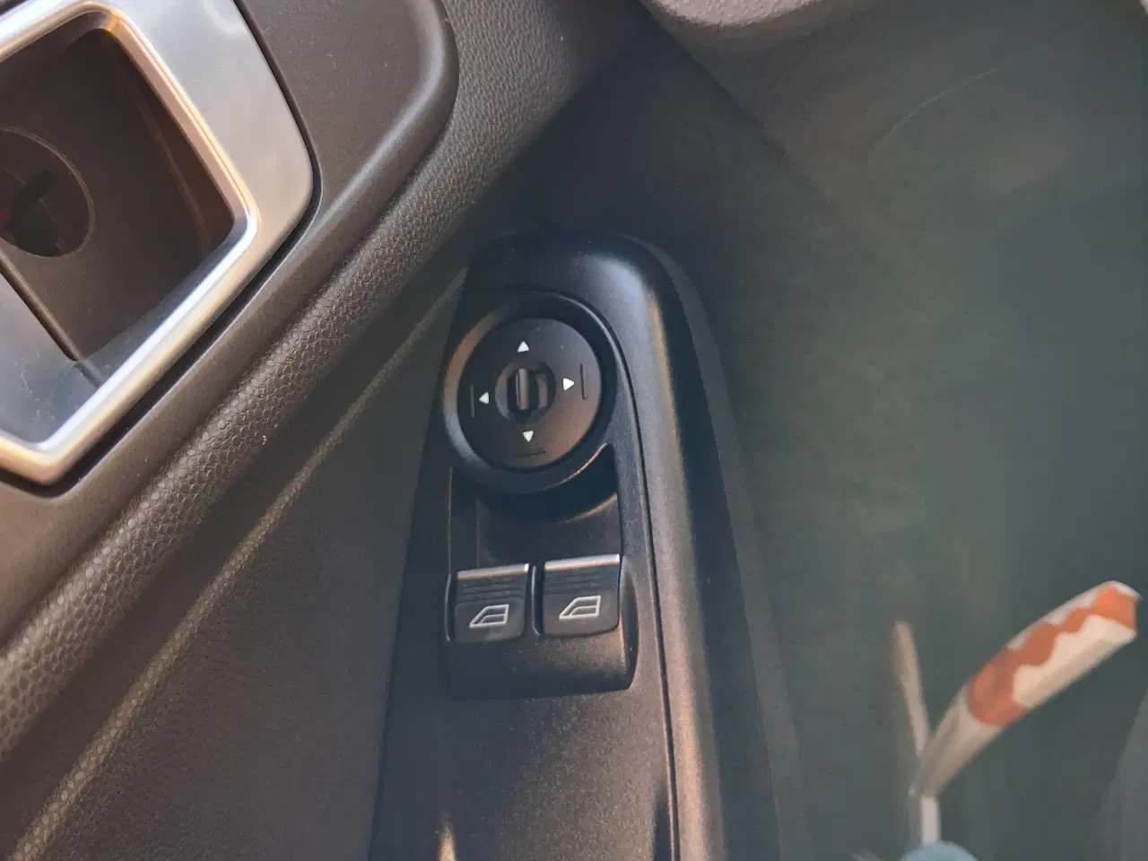 Billede 9 - Ford Fiesta lav kilometertal.